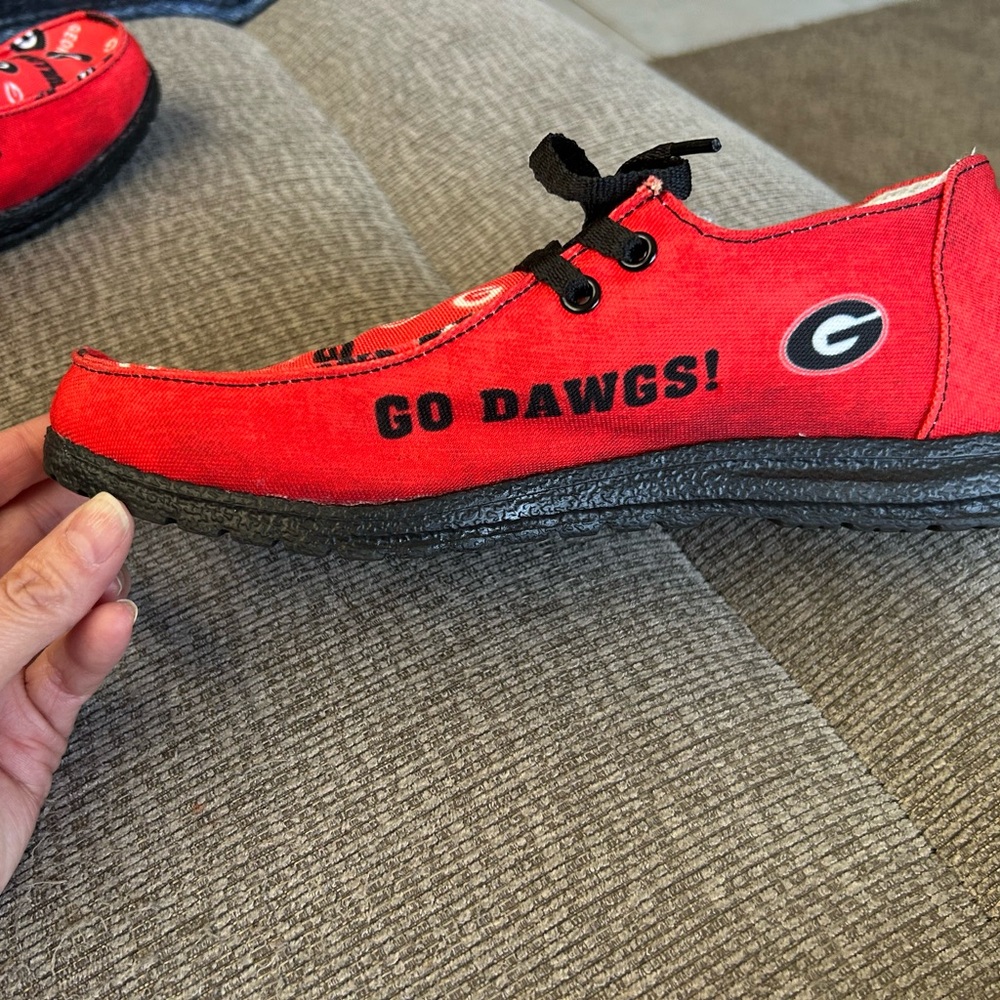 Red and Black Sneakers with Team Graphics - Picture 3 of 5